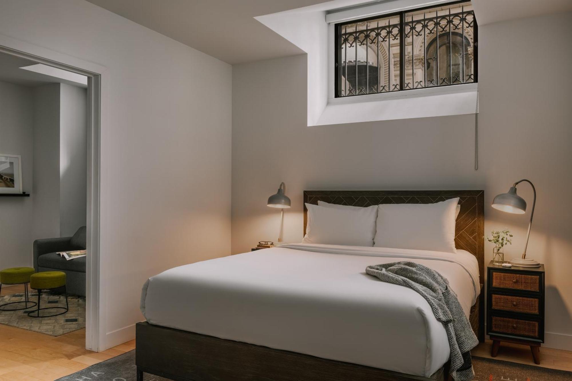 Le Victoria, Sonder Apartments By Marriott Bonvoy Montreal Exterior foto