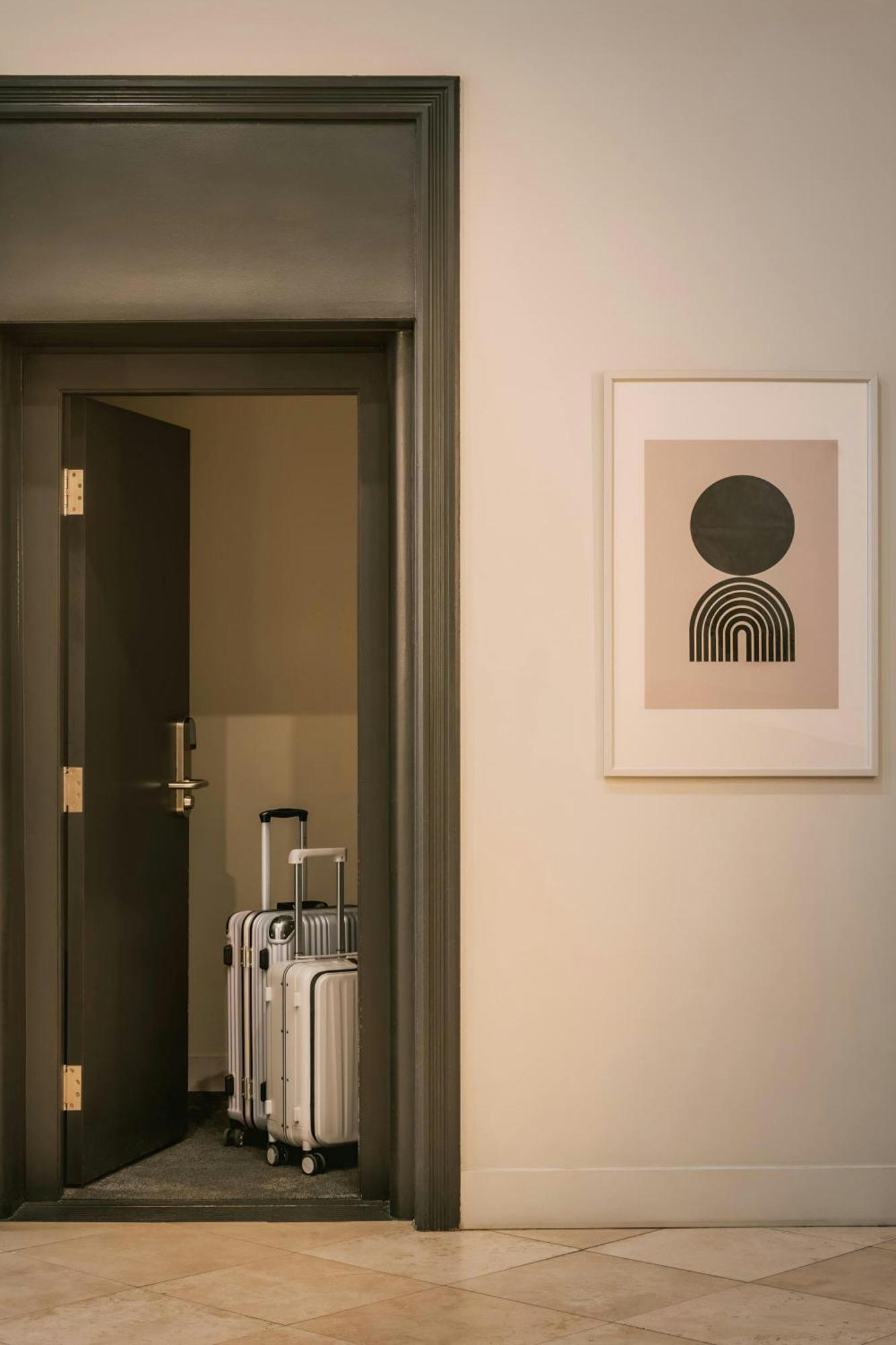 Le Victoria, Sonder Apartments By Marriott Bonvoy Montreal Exterior foto
